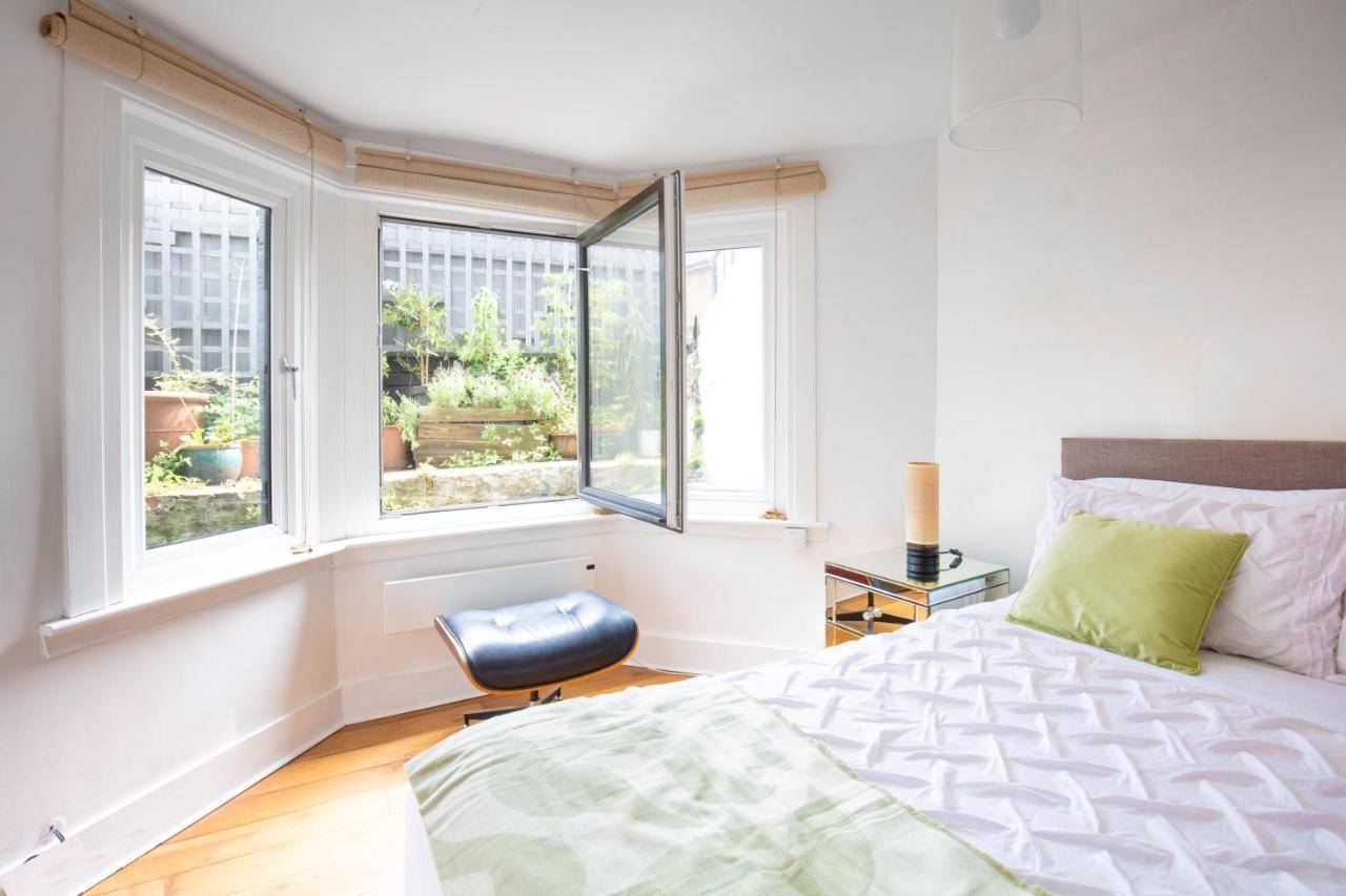 런던 Modern Flat With King Bed, Garden & Outdoor Dining 아파트 외부 사진